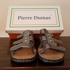 Pierre Dumas sandals
